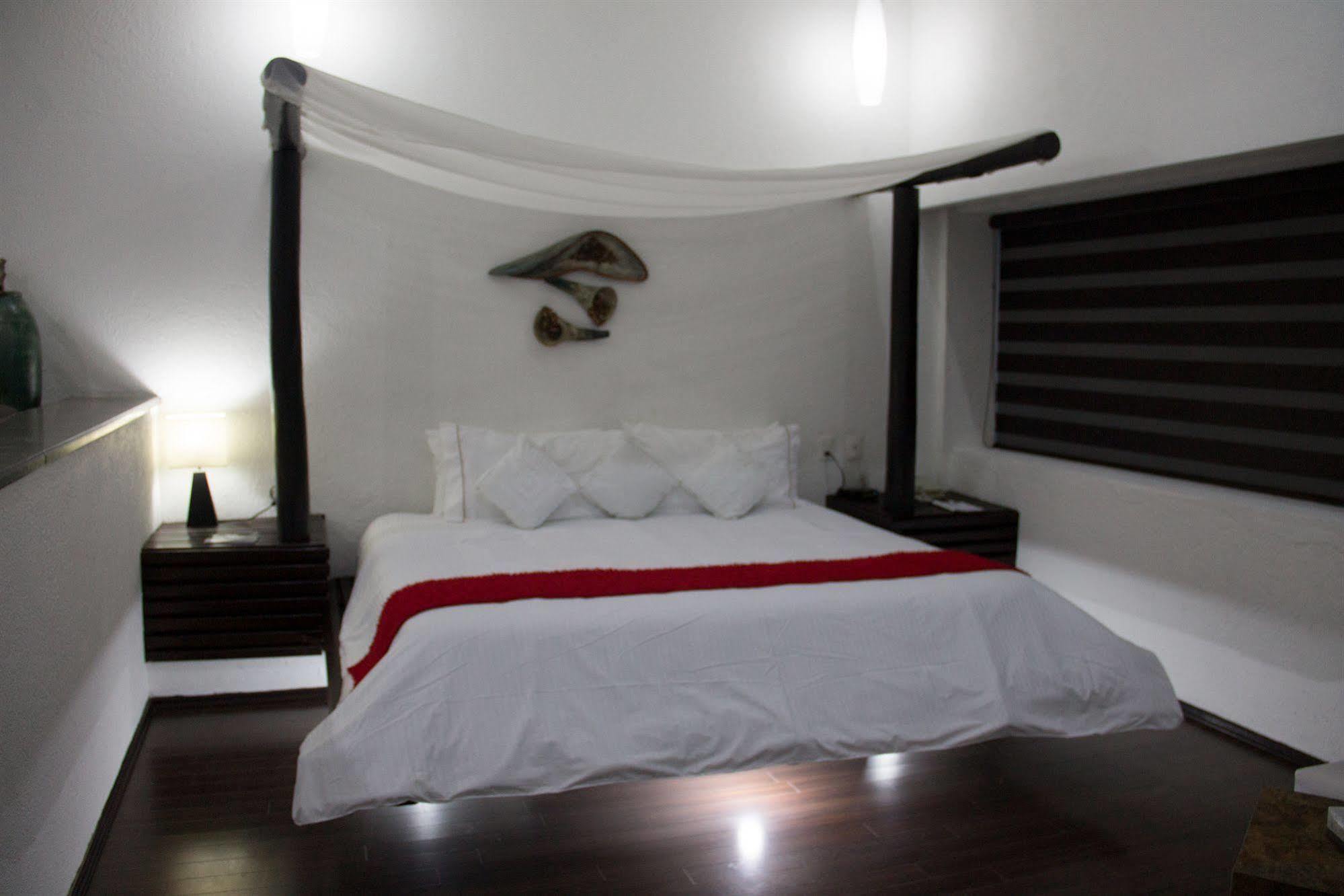 Western Luna Del Mar Manzanillo